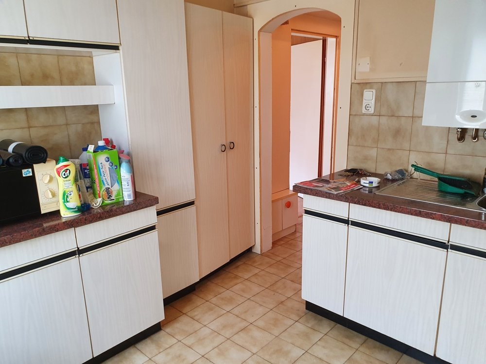 U1-Reumannplatz: Garconniere mit bester Infrastruktur zum sanieren