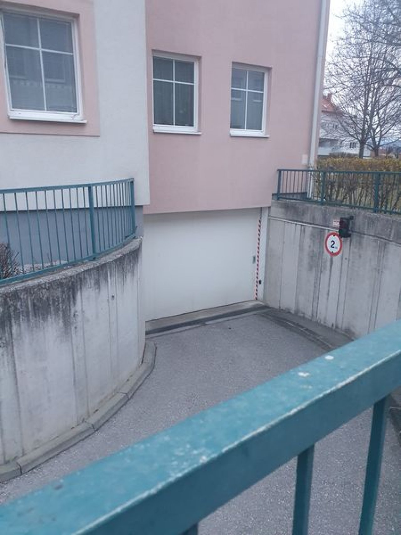 Garagenplatz zur Miete möglich Garagenplatz zur Miete möglich
