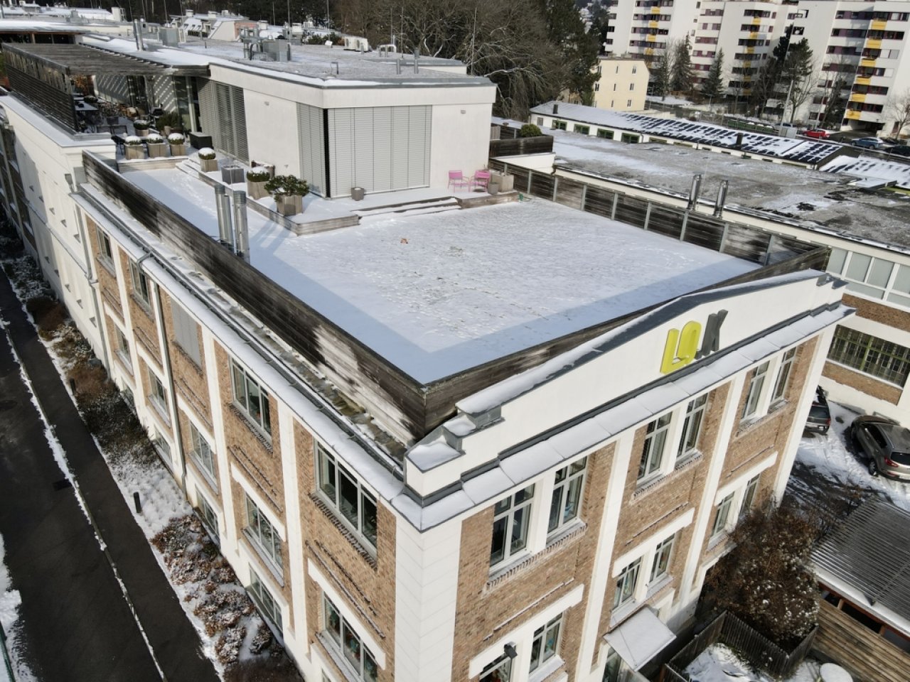 Backsteinbau Außenansicht Backsteinbau Außenansicht