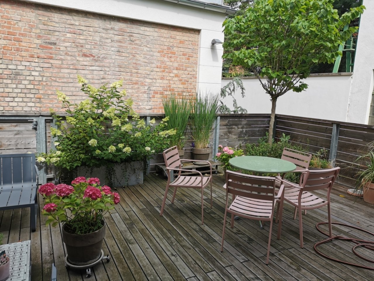 Terrasse im Sommer Terrasse im Sommer